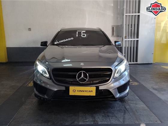 MERCEDES-BENZ GLA 250 2.0 16V TURBO GASOLINA SPORT 4P AUTOMÁTICO